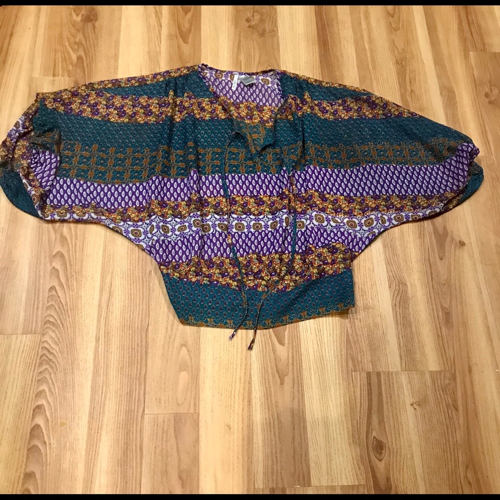 Lilly Lou Boho Dolman Sleeve blouse. Women’s SZ M